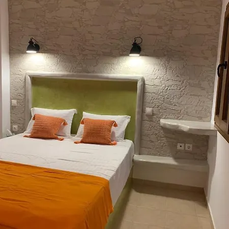 Apartment Ammos 1